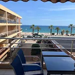 Apparemment Vue Mer Avec Parking