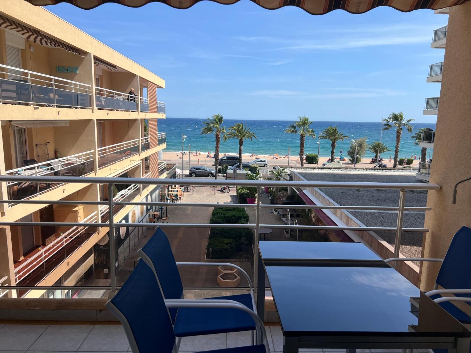 Apparemment Vue Avec Parking Appartement Fréjus